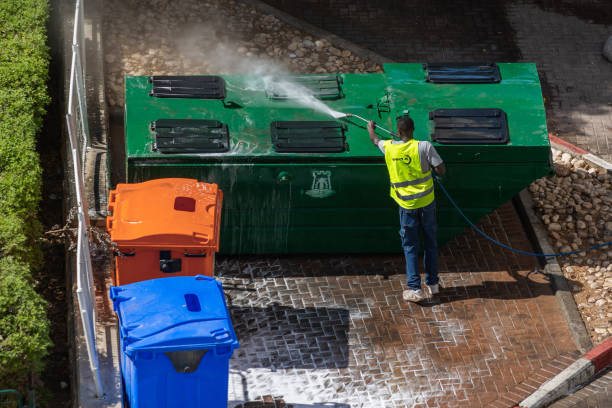 Best Garage Pressure Washing  in Greentown, OH